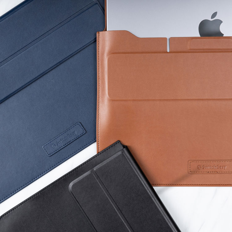 Picture of SwitchEasy EasyStand Leather Sleeve MacBook Pro 15/16" Midnight Blue