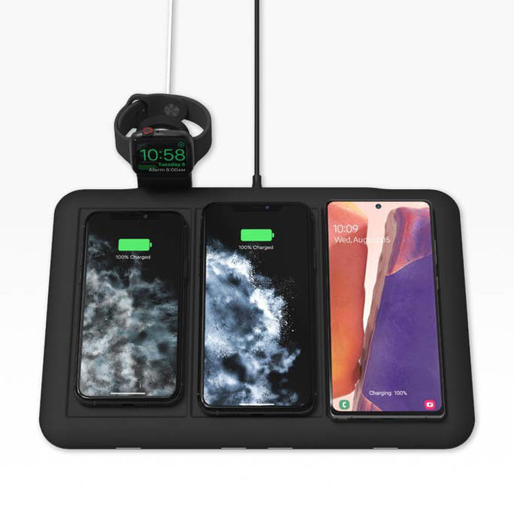 صورة Mophie 4-in-1 wireless charging mat
