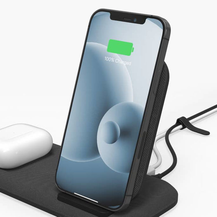 صورة Mophie-Universal Wireless Charging Stand