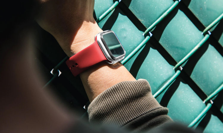 صورة UNIQ GARDE HYBRID WATCH CASE WITH SCREEN PROTECTION 45MM 
DOVE (CLEAR"