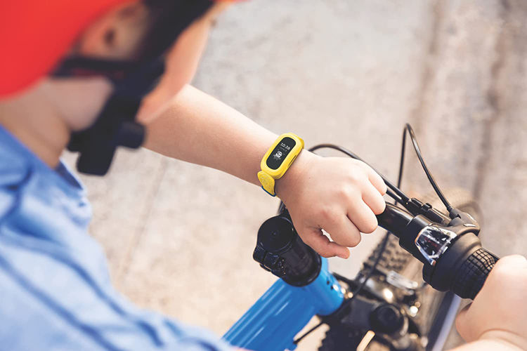 صورة Fitbit Ace 3 Edition Minions Black/Yellow