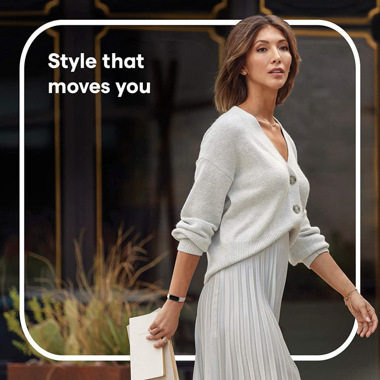 صورة Fitbit Luxe Fitness and Wellness Tracker with Stress Management ( Lunar White, Soft Gold Stainless Steel)