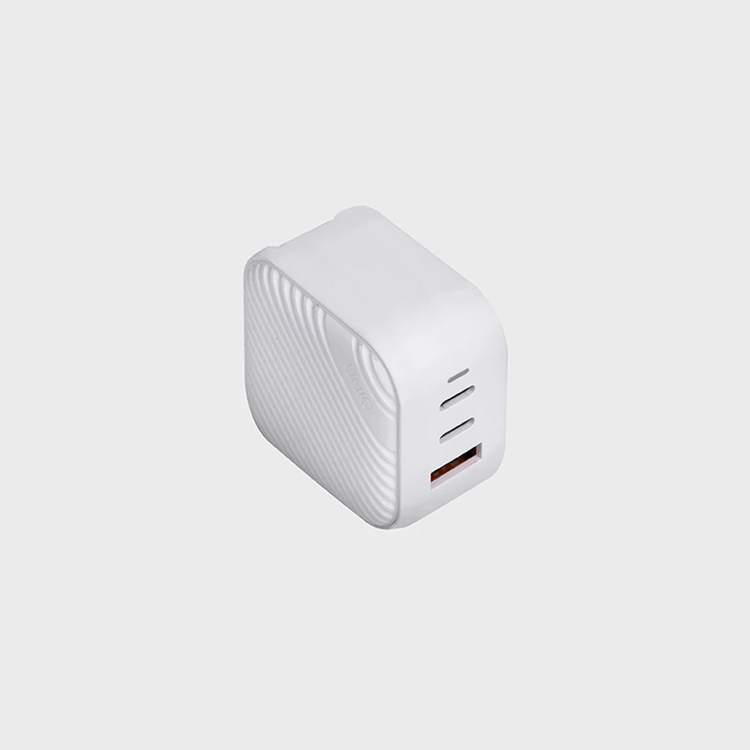 صورة UNIQ VERGE PRO Charger (66W) WHITE