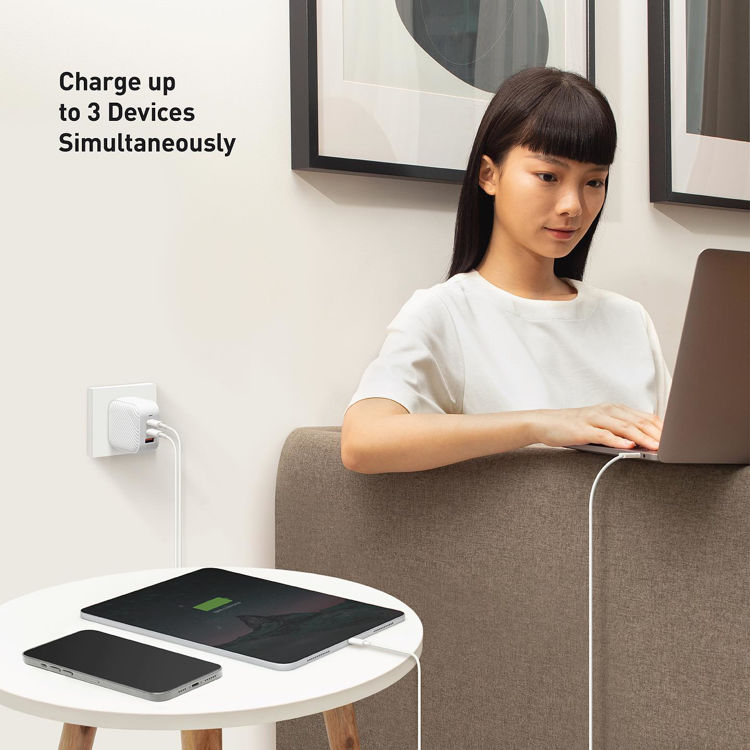 صورة UNIQ VERGE PRO Charger (66W) WHITE