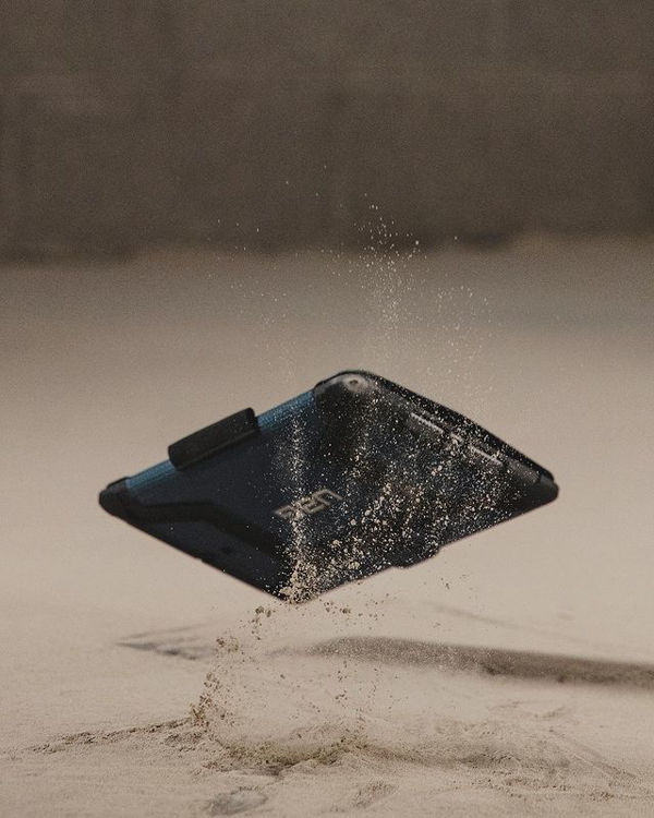 صورة UAG Metropolis Series iPad Pro 12.9" (6th Gen, 2022) Case
