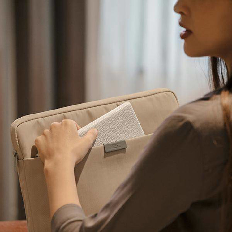 صورة UNIQ Bergen Protective water resistant  laptop sleeve (Up to 14 inch ) BEIGE