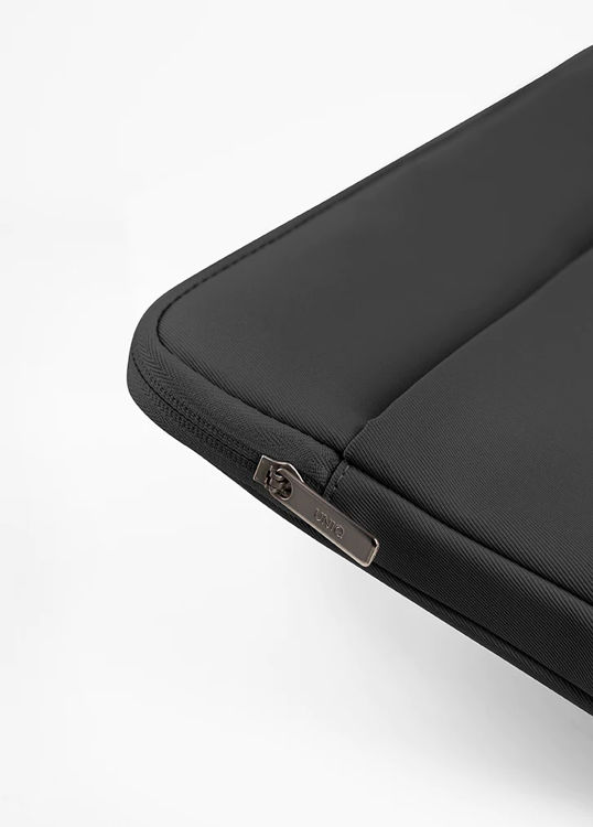 صورة UNIQ Bergen Protective water resistant laptop sleeve (Up to 16 inches) BLACK