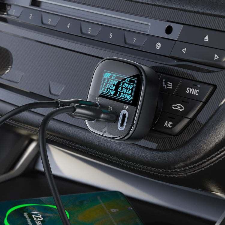 صورة Acefast Fast Car Charger 101W (2xUSB-C+USB-A) with OLED Smart Display