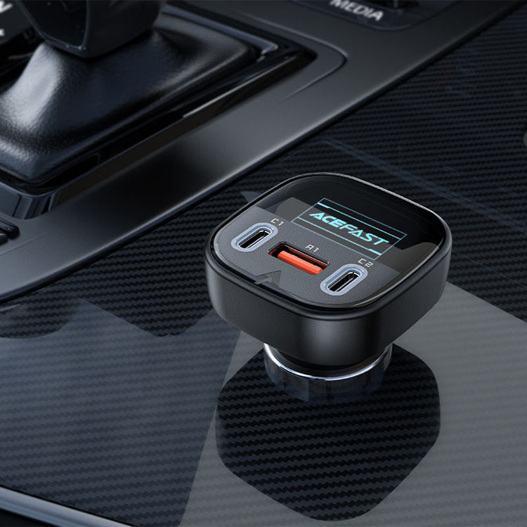 صورة Acefast Fast Car Charger 101W (2xUSB-C+USB-A) with OLED Smart Display