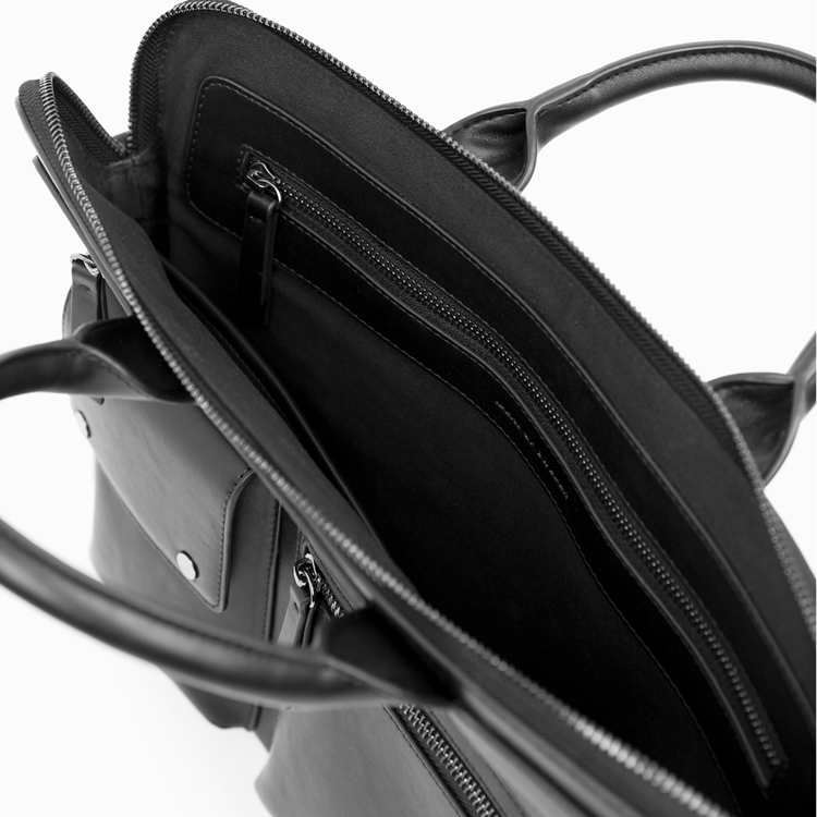 صورة IDeal of Sweden Leather Laptop Bag -Black