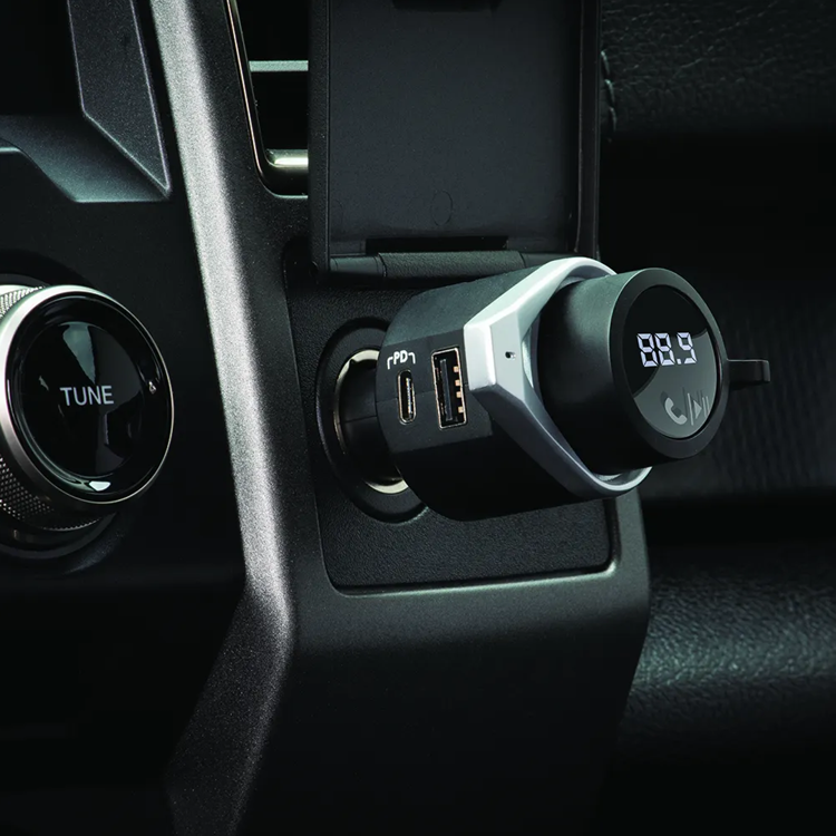 صورة Scosche Bluetooth Power Delivery FM Transmitter 12W USB-A and 18W USB-C - Black_BTFMPD3SR-SP