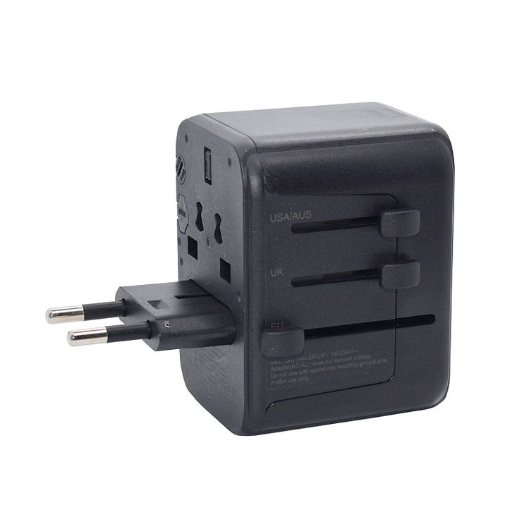 صورة Travelmall 65 GaN PD 4 USBs High Performance Black world travel adaptor_SW11065BK