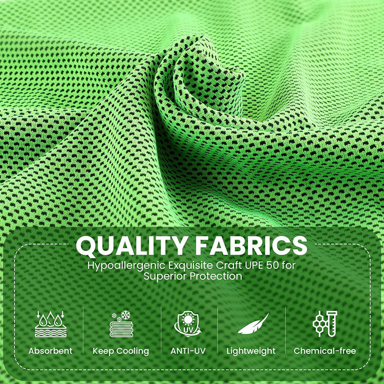 صورة Sports Instant cooling towel. Stays cool up to 2 hrs