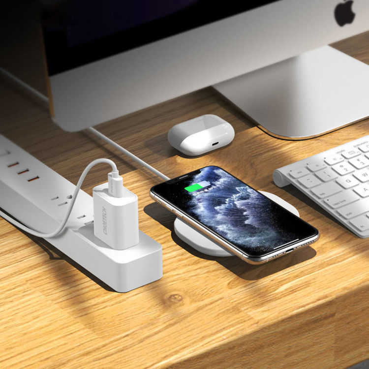صورة Choetech 15W Fast Wireless Charging Pad T550-F