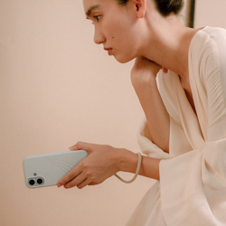 Picture of UNIQ COEHL IPHONE 17 AIR (2025) 6.6 MAGNETIC CHARGING SERINA - CLOUD PINK